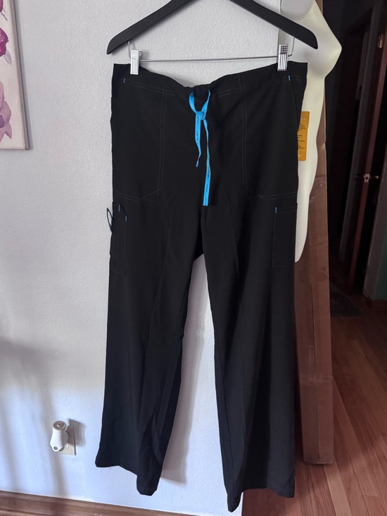 Carhartt Pants - Carthartt Cross-Flex Women's Boot Cut Cargo Scrub Pant L tall NWT